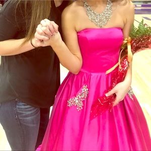 Sherri Hill prom, homecoming, pageant gown